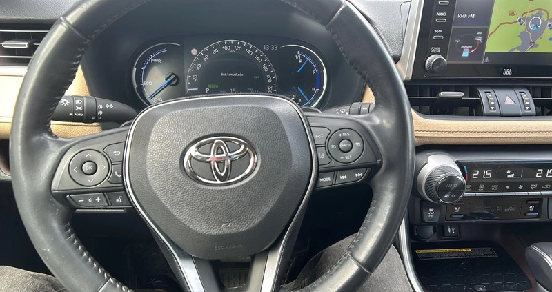 Toyota RAV4 cena 156900 przebieg: 113967, rok produkcji 2019 z Giżycko małe 254